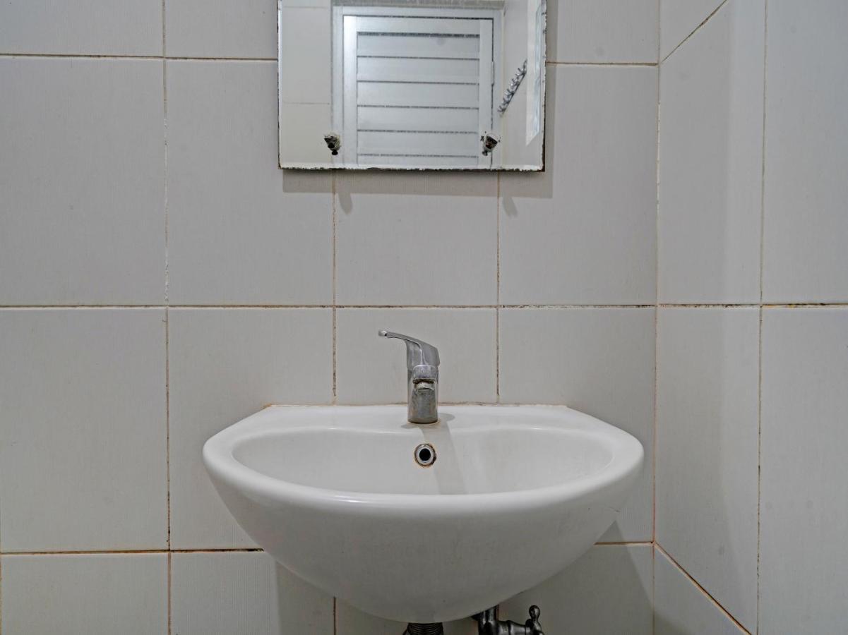 Oyo 1699 Verona Residence Bandung Kültér fotó